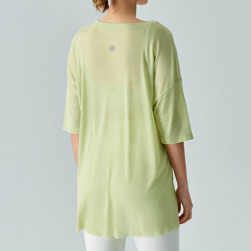 Lululemon Women's T-shirts 561